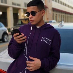 Meet your Posher, Adrian